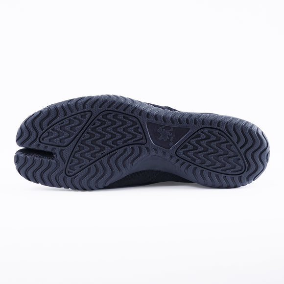 Outsole view of green Tabi Shoes " MEISAI "