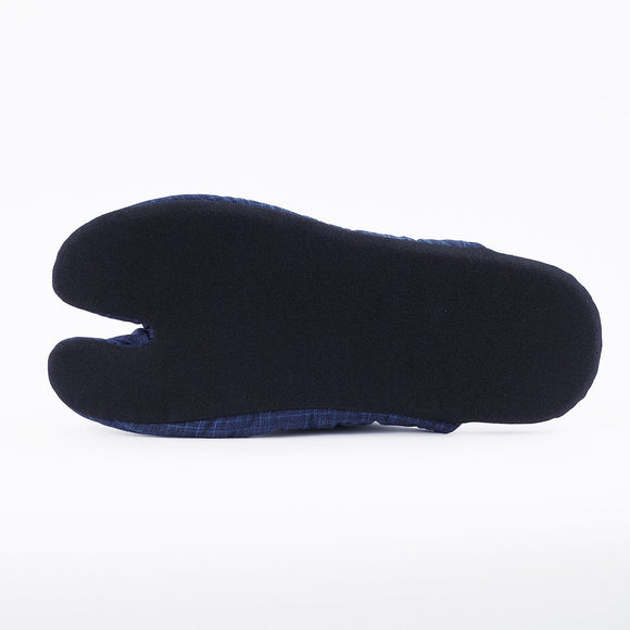 Outsole view of green Tabi Slippers " KASUMI "