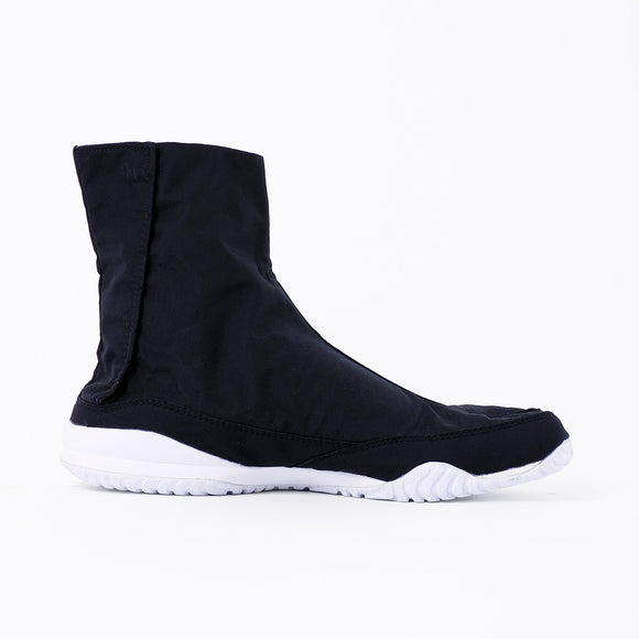 Right side of black Tabi Shoes " RAIN "