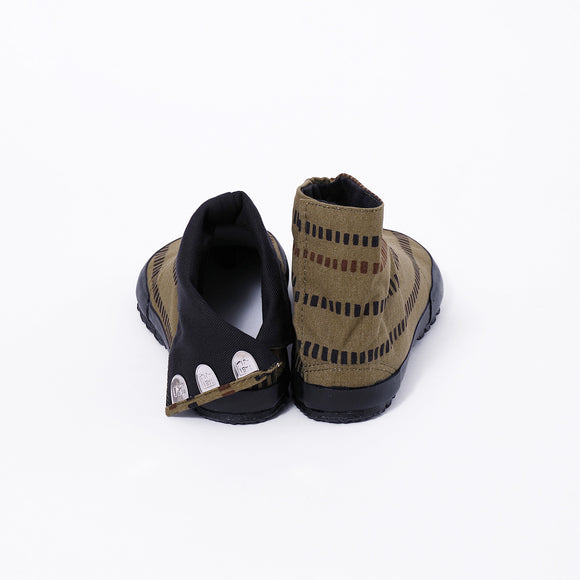 Back view of khaki Tabi Shoes " SHINOBI "