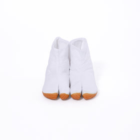 Front view of white Tabi Shoes " KIDS MATSURI "